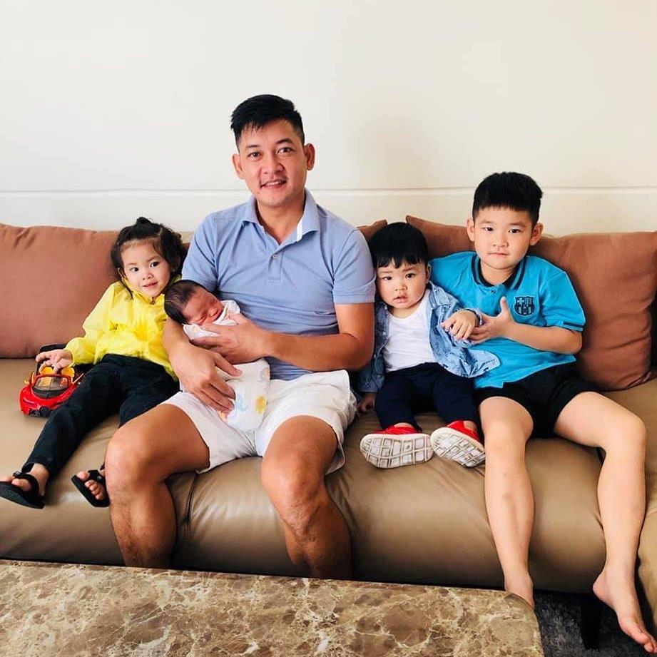 Nam Em bị chê xuống sắc thảm hại giữa nghi án phẫu thuật thẩm mỹ-3