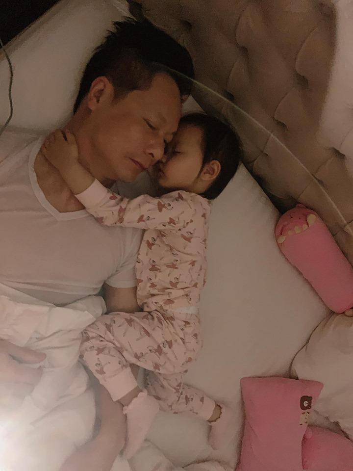 Nam Em bị chê xuống sắc thảm hại giữa nghi án phẫu thuật thẩm mỹ-6