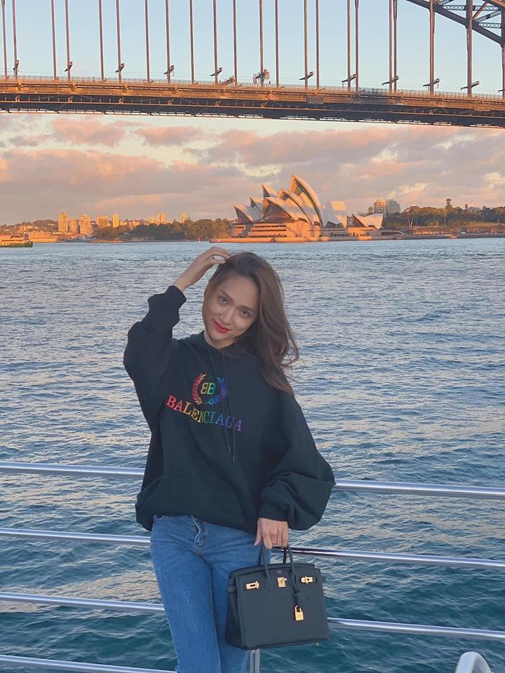 Đẹp hoàn hảo như Hoa hậu Chuyển giới Hương Giang mà vẫn để lộ khuyết điểm không thể nào phẫu thuật-4