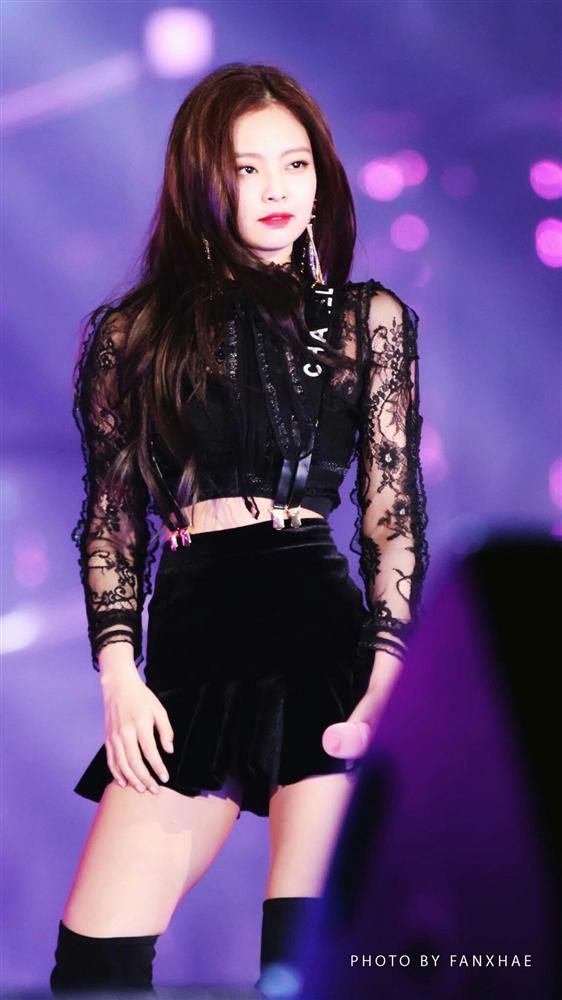 BXH thương hiệu idol Kpop tháng 5: BTS nguyên team đi vào hết, BLACKPINK lép vế khi chỉ có một đại diện lọt top-7