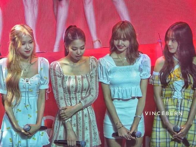 Jennie khó thở tại sự kiện, Black Pink bị đối xử bất công gây phẫn nộ-2