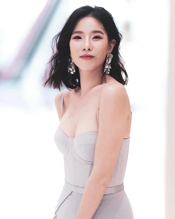 Mặc kệ đúng sai, quý cô cực phẩm Thái Lan bất chấp làm người thứ 3-1