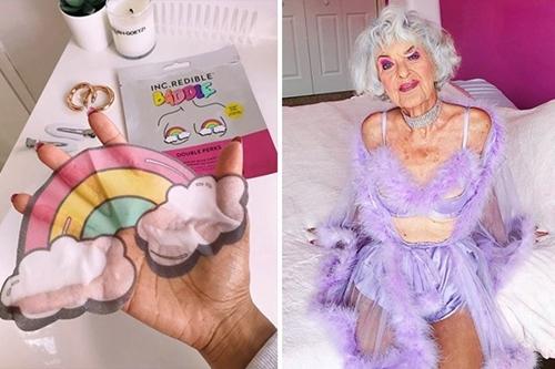 Cụ bà 90 tuổi vẫn hồn nhiên như cô tiên, bán mặt nạ cho... ngực-2