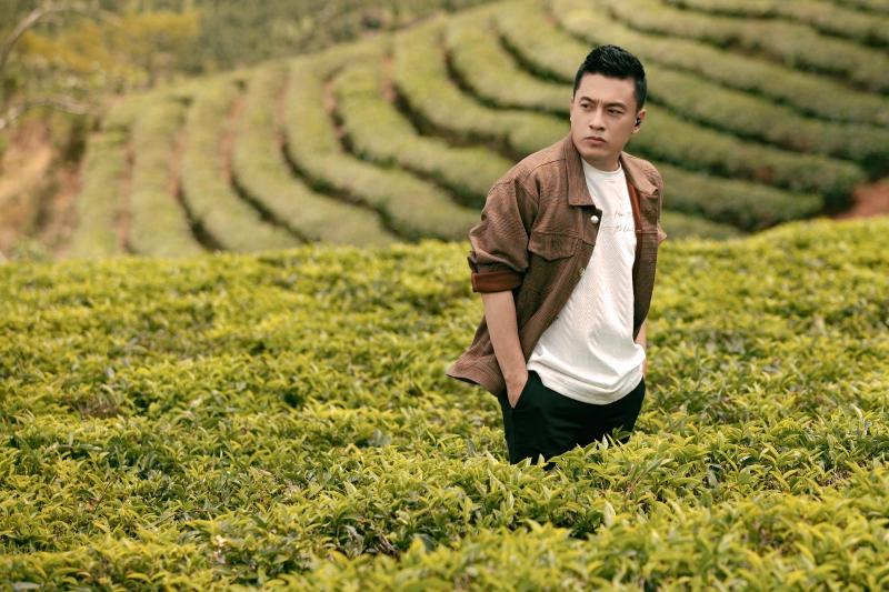 Chính là nhờ ca khúc này mà Lam Trường mua được hàng chục cây vàng từ cách đây hơn 20 năm-4