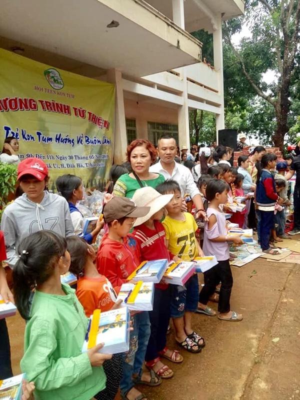 Sau sự cố vỡ nợ hàng tỷ đồng, Siu Black giờ ra sao?-9