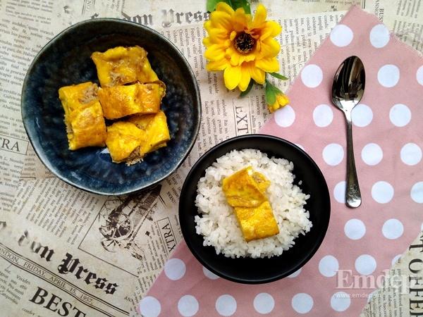 Trứng cuộn chà bông sốt mè rang đơn giản cả nhà xuýt xoa mãi-1
