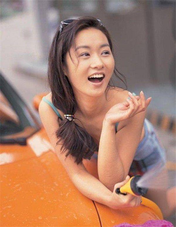 Mỹ nhân từng tuyên bố không coi Triệu Vy ra gì: Trầm cảm vì bị bạn trai vứt bỏ do đóng cảnh nóng-3