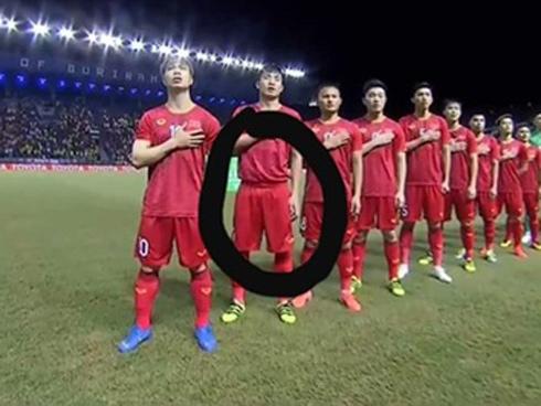 Chỉ vài chia sẻ của HLV Chu Đình Nghiêm, fans vô cùng xót xa khi biết tình hình chấn thương hiện tại của Đình Trọng-4