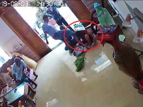 Người phụ nữ bị nhóm côn đồ hành hung ngay tại nhà-1