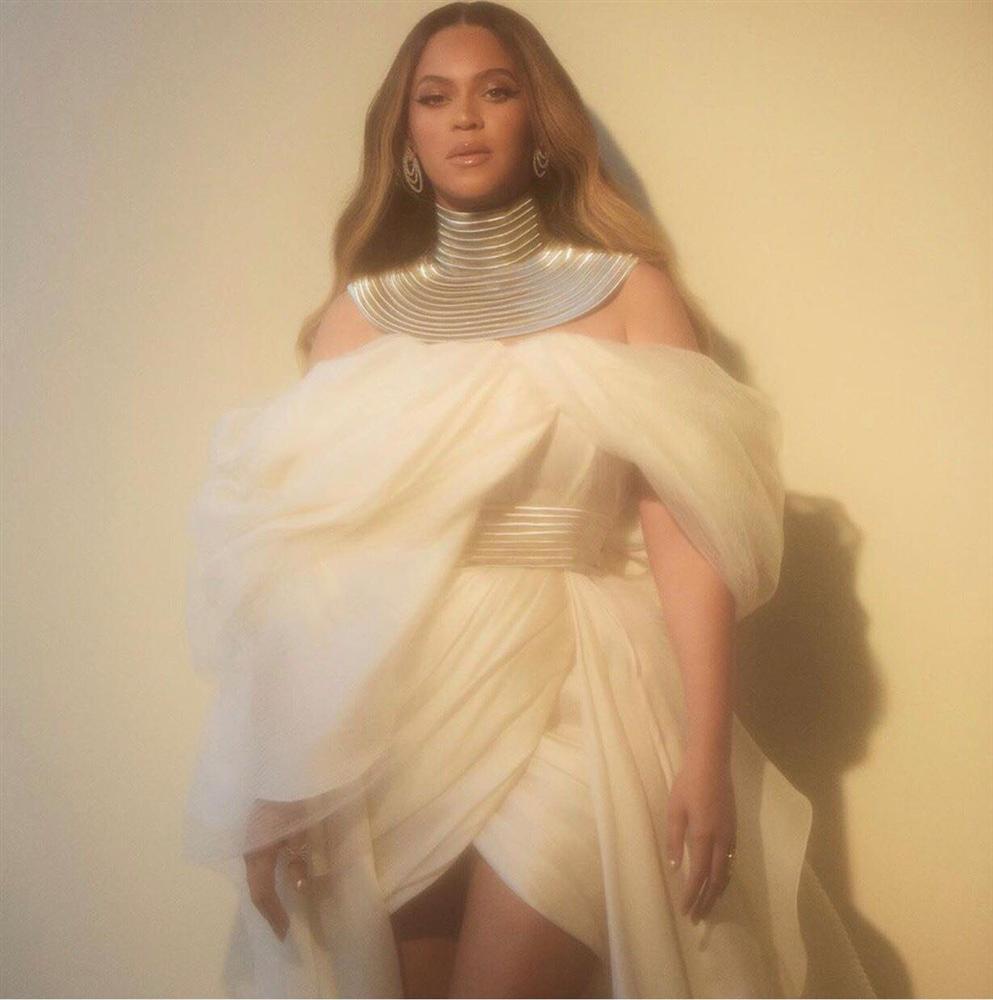 NTK Ngô Mạnh Đông Đông: Không biết là làm phụ kiện cho Beyoncé cho đến khi công bố-2