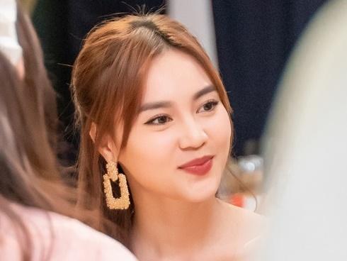 Tự nhận ế bền vững, Ninh Dương Lan Ngọc bị Thành Trung dằn hắt: Toàn ế ngoài da thôi-3