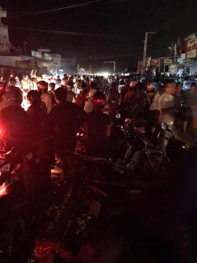 Cán bộ công an tỉnh Bình Dương bình thản đưa tiền ra sau khi lái xe tông 1 người tử vong-2