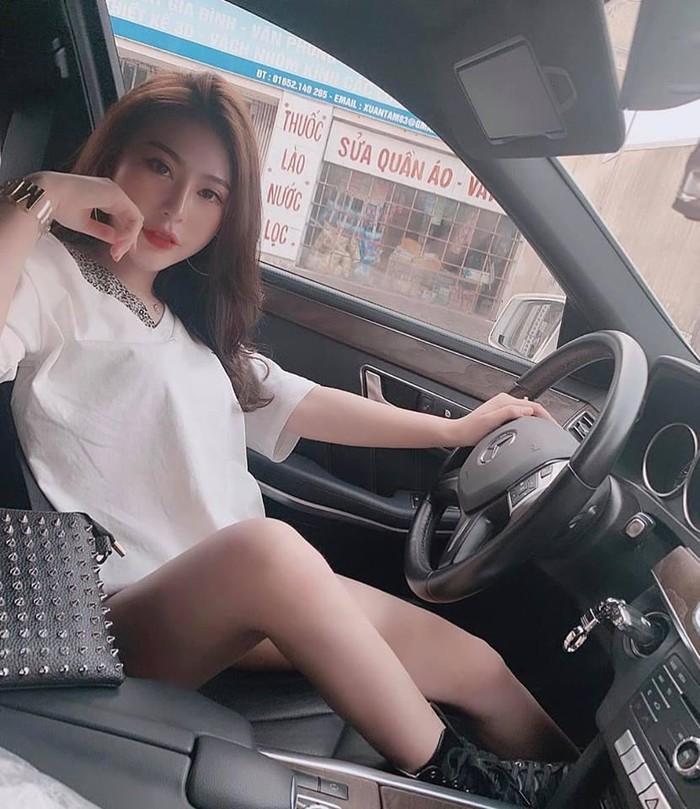 Hot girl Hải Phòng trong Về nhà đi con bức xúc vì bị đồn đi khách-5