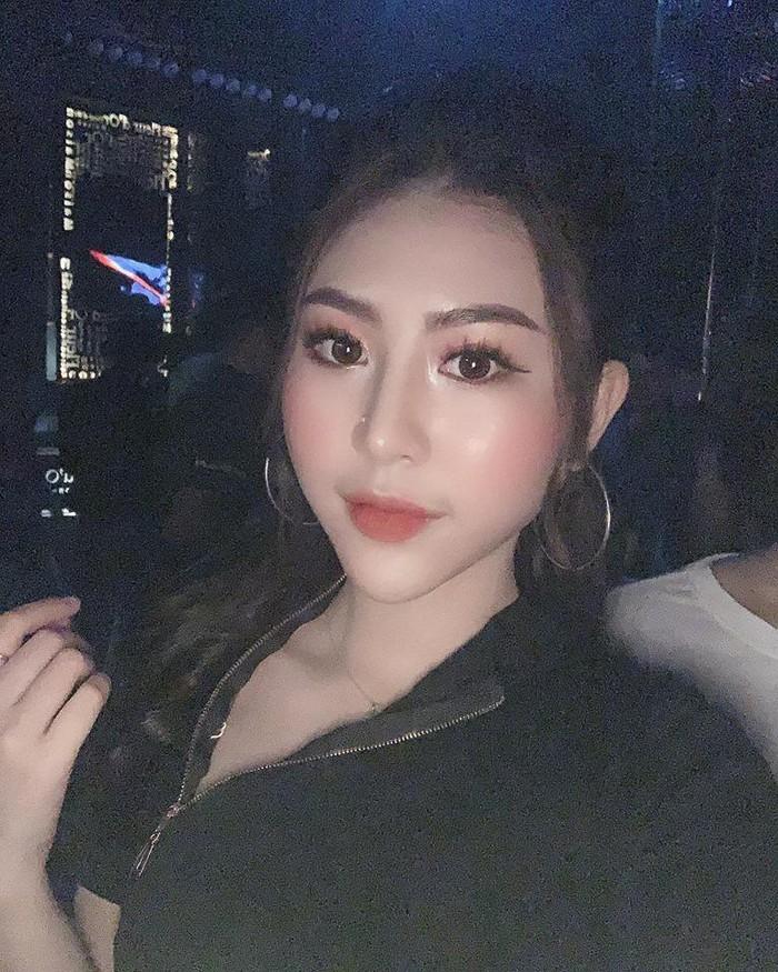 Hot girl Hải Phòng trong Về nhà đi con bức xúc vì bị đồn đi khách-9