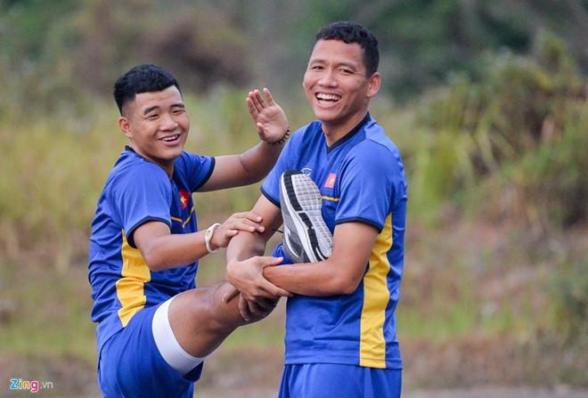 Loạt biệt danh chứng minh đội tuyển Việt Nam là một gia đình-10