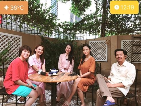 Diễn viên 'Về nhà đi con' kêu quá nóng khi quay cảnh kết phim