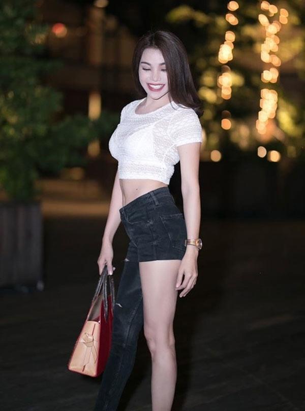 Hương Giang, Sơn Tùng mặc quần một mất một còn bị chê tơi tả nhưng HHen Niê lại được khen tới tấp-8