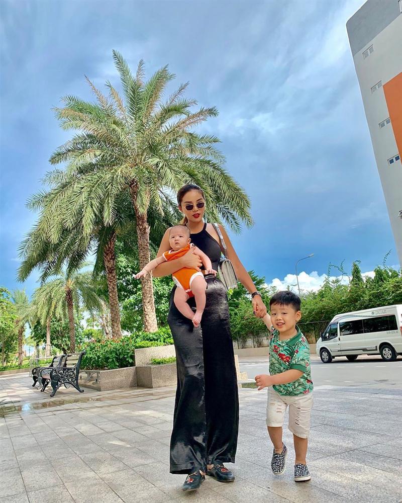 Hồ Ngọc Hà tự nhủ đừng cố copy ai khi trở thành giám khảo cuộc thi âm nhạc cấp châu lục-5