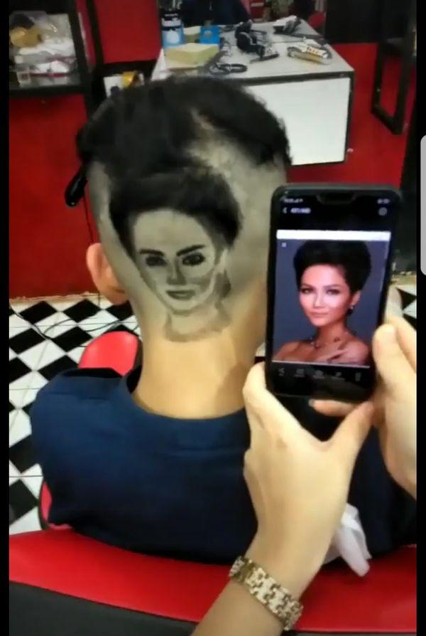 Fan cuồng đến độ khắc hình H’Hen Niê lên đầu, anh chàng này gây bão cộng đồng yêu sắc đẹp-2