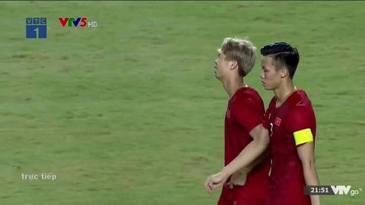Sau pha sút hụt gây tranh cãi khiến Việt Nam về nhì ở Kings Cup, Công Phượng bất ngờ chia sẻ tâm trạng khiến nhiều fans xót xa-1