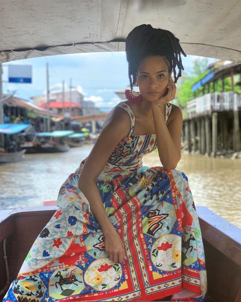 Bản tin Hoa hậu Hoàn vũ 10/6: Đồ nhàu xuất sắc giúp Trương Thị May chặt đẹp mỹ nữ mặc cũng như không-11