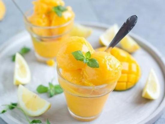 Cứu nguy ngày nóng với 4 vị kem mát lạnh chỉ dùng 2 nguyên liệu