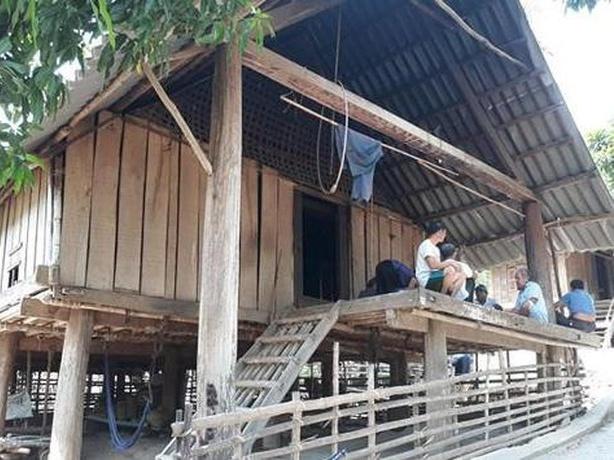 Con trai ngã quỵ nhận thi thể mẹ tử vong dưới mương nước Sài Gòn-2