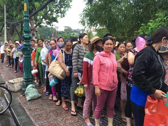 'Không ai đánh người phát cơm từ thiện ở Sài Gòn bao giờ'