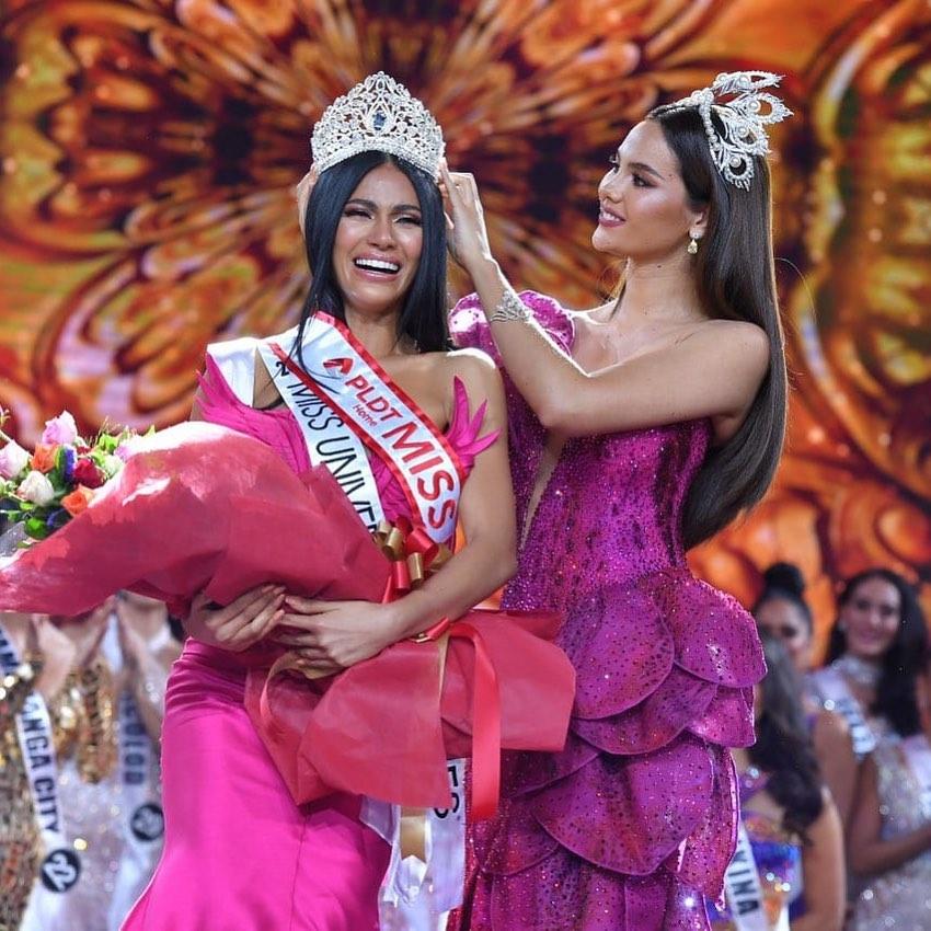 Hoa hậu Hoàn vũ đội vương miện fake, bị nghi đã làm hỏng vĩnh viễn tuyệt phẩm Mikimoto 6 tỷ đồng-1