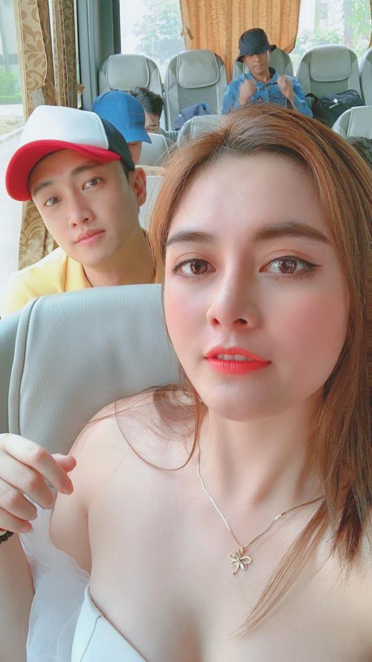 Nhan sắc nóng bỏng của hotgirl lên giường với Vũ trong Về Nhà Đi Con-1