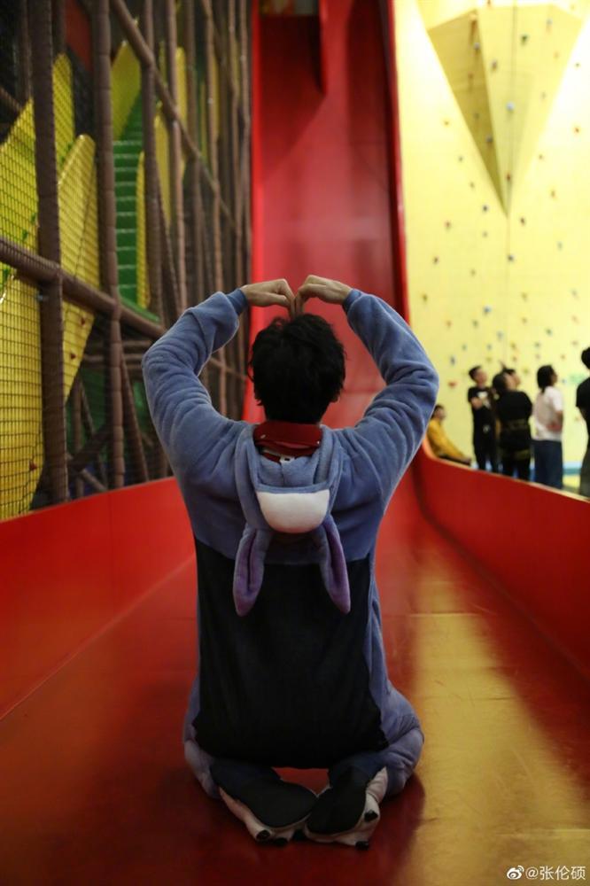 Bom sex gốc Việt kỷ niệm 4 năm yêu nhau với chồng trẻ bất chấp ồn ào rạn nứt hôn nhân-7