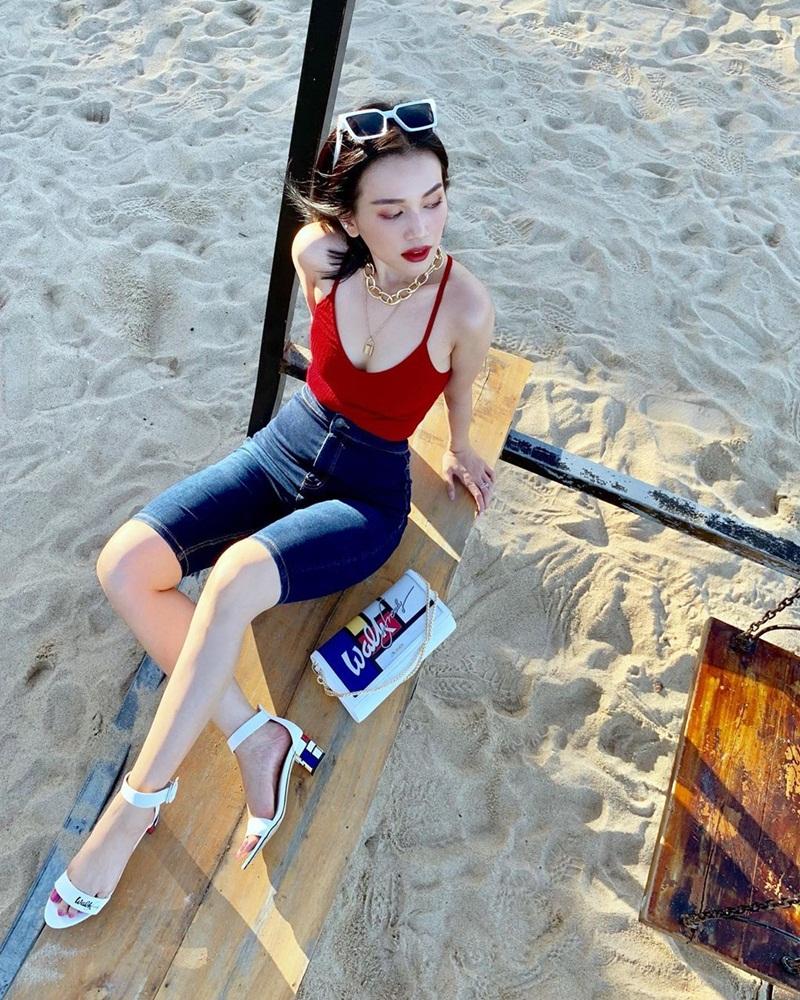 Đi trà đá, Đức Phúc lên đồ xịn như đi biểu diễn - Đào Bá Lộc giải nhiệt ngày hè với bức ảnh khỏa thân-10