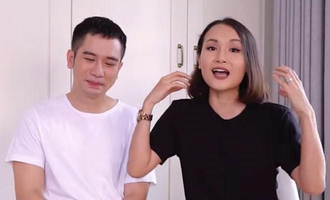 Giang Ơi, Vũ Dino rơi điện thoại trên taxi, bị tài xế lên mạng đe dọa-1