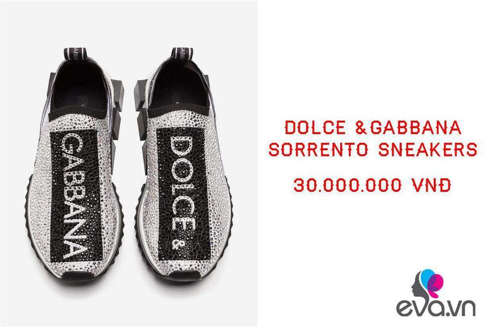 Cùng diện hàng hiệu trăm triệu, Trấn Thành sang bao nhiêu thì Hari Won sến bấy nhiêu-9