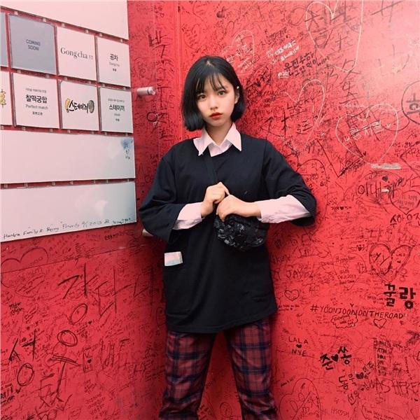 Khoe ảnh dậy thì thành công, nữ sinh 10X khiến dân mạng lầm tưởng đụng dao kéo-4