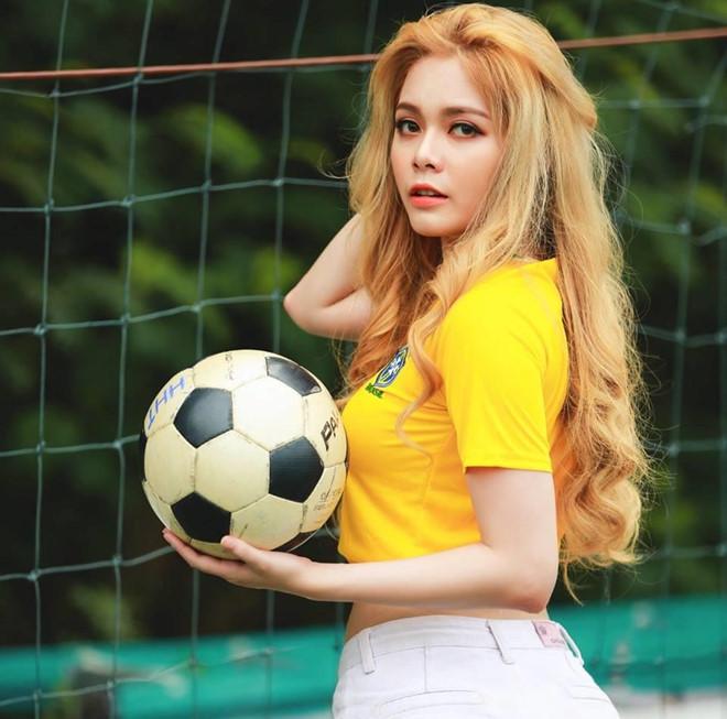 Hotgirl World Cup: Kẻ tham gia đóng phim, người tự so với Chi Pu-8