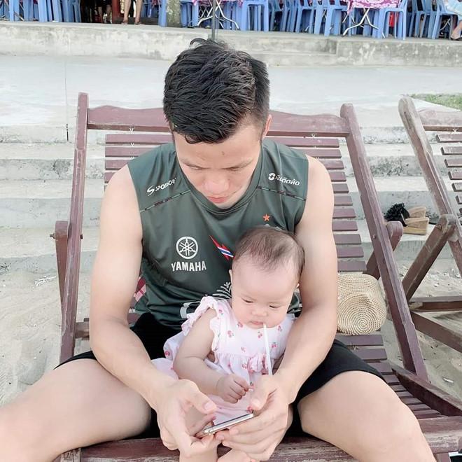 Bộ sưu tập áo đấu chứng minh Hải Quế là fan cứng của Xuân Trường-4