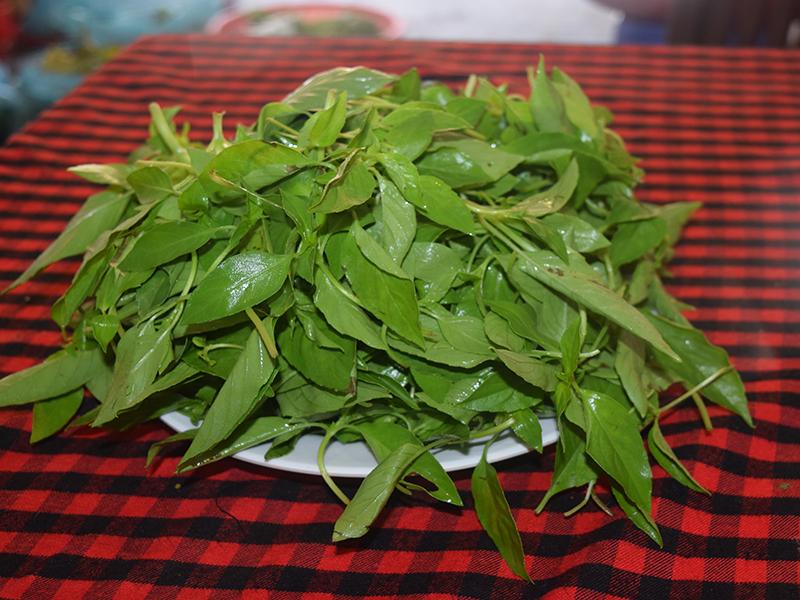 Những quán ăn đông nghịt khách ở phố núi Đà Lạt-2