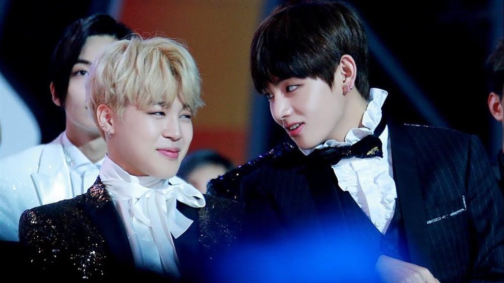 Tính cách thật thời học sinh của V và Jimin (BTS) qua lời kể của một nữ idol đang là chủ đề gây sốt mạng xã hội Hàn Quốc-4