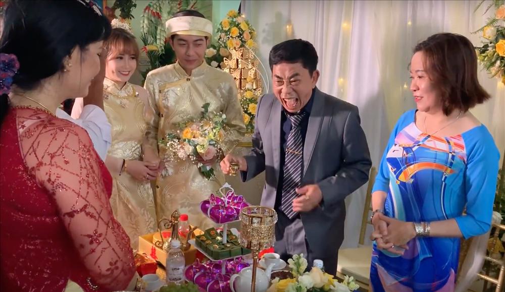 Thánh cơ hội Cris Phan mải mê đám cưới vẫn không quên làm Vê lốc nhưng bất ngờ nhất là lượt người xem thu về-6