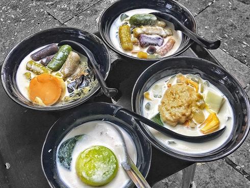 6 địa chỉ ăn quà vặt mát lạnh, tránh nóng ở Hà Nội