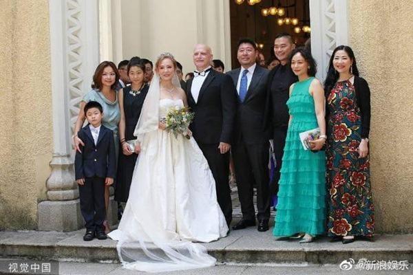 Đời tư ly kỳ của Tiểu Long Nữ gốc Việt: Tự tử theo chồng, cuối cùng làm dâu tỉ phú-11