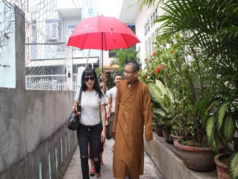 Độ ta không độ nàng bị đề nghị cấm phổ biến, ai viết lại lời mới trong 10 phút?-6