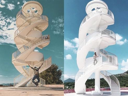 Nha Trang xuất hiện cầu thang xoắn trắng muốt, hứa hẹn trở thành 'bậc thang lên thiên đường sống ảo' của giới trẻ