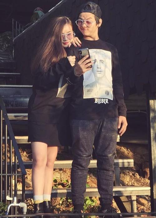 Hoài Lâm - ngoại hình khác lạ, sống kín đáo sau khi dừng ca hát-2