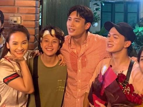 Về Nhà Đi Con tung clip gây sốc: Thư bị điên vì Vũ bội bạc, Huệ và Quốc có cảnh nóng-2