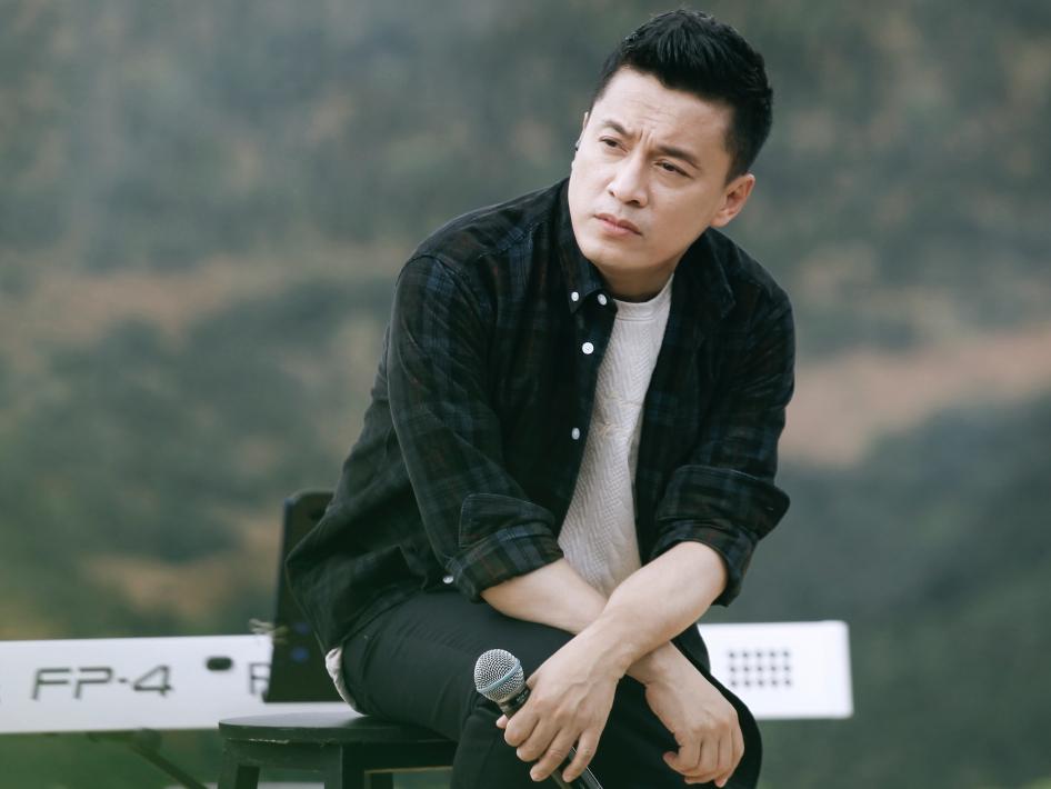 Phương Thanh tiết lộ Lam Trường nhiều lần bị fans cấu bầm tím người mà không dám phản kháng-5