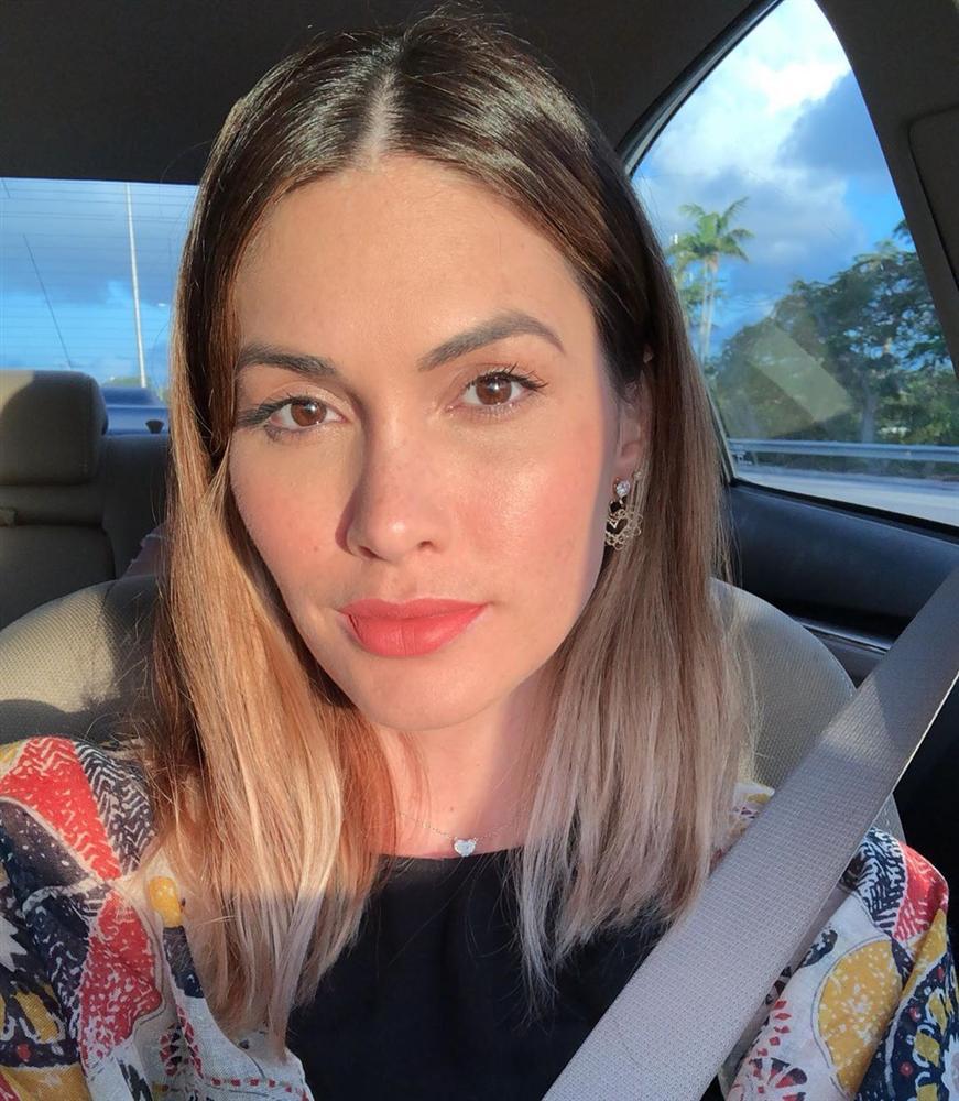 Bản tin Hoa hậu Hoàn vũ 16/6: HHen Niê hóa quý cô chanh sả, chiến thắng chật vật trước mỹ nữ Colombia-5