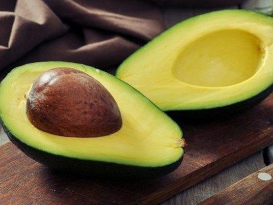 Bơ đã vào mùa và đây là bí quyết để chị em chọn mua quả nào cũng ngon-8