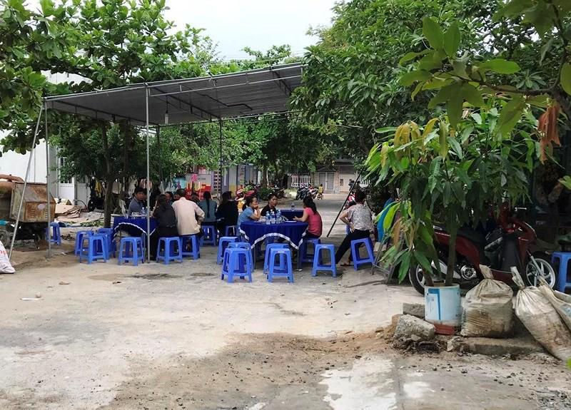 Bé gái 3 tuổi bị xe đưa rước cán: Anh gào khóc gọi em-2